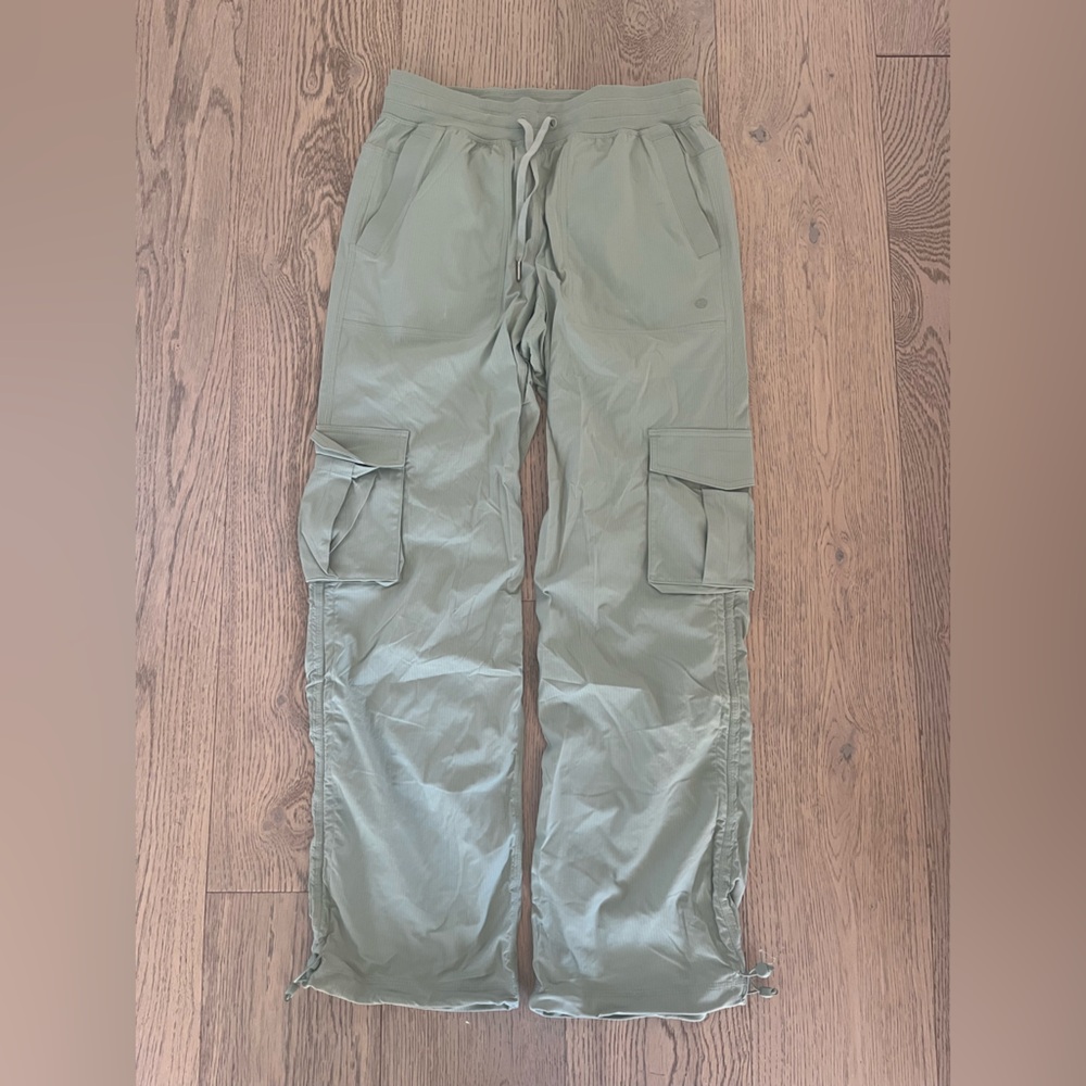 lululemon athletica Sage Cargo Pants